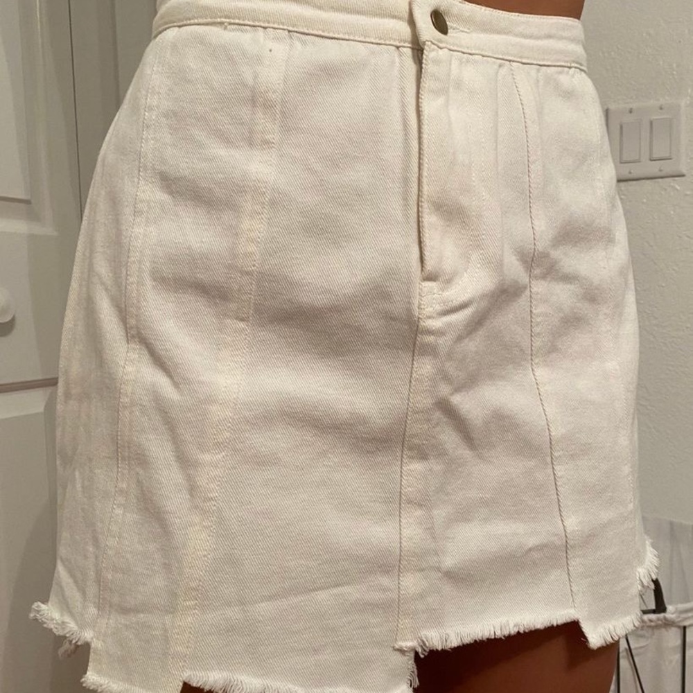 Forema boutique mini skirt